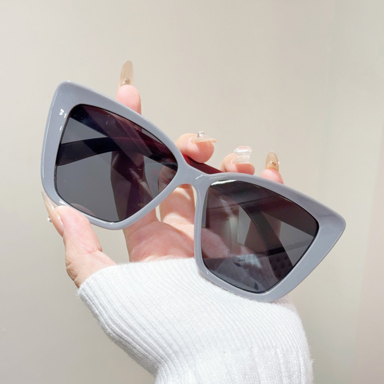 Elenor Oversized Square Glasses