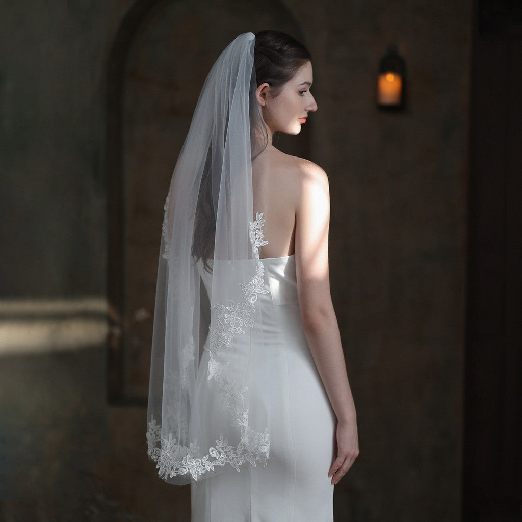 Evelisse Lace Bridal Veil