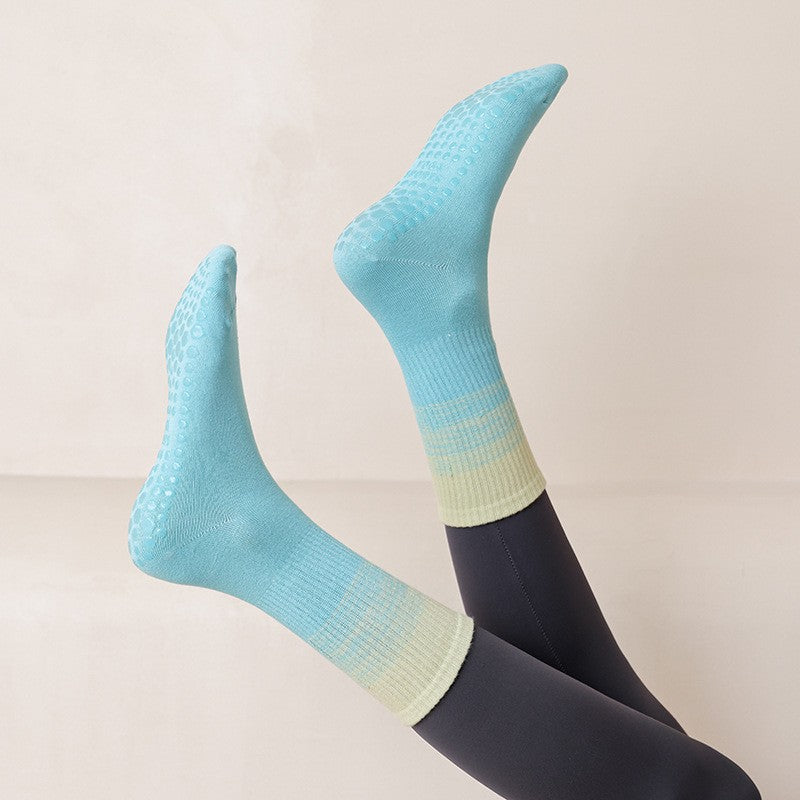 Liora Gradient Non-Slip Yoga Socks