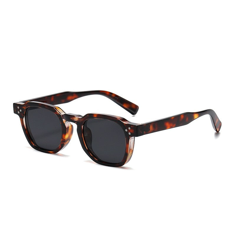 Solenne Fashion Round Sunglasses