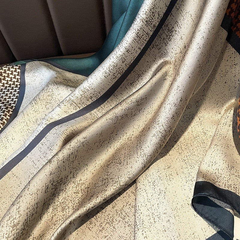 Solenne Houndstooth Silk Scarf